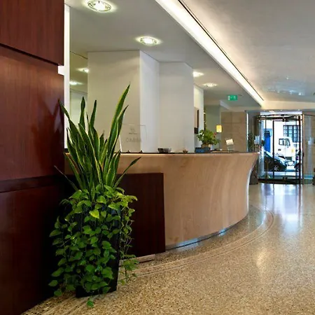Hotell Genova 4*