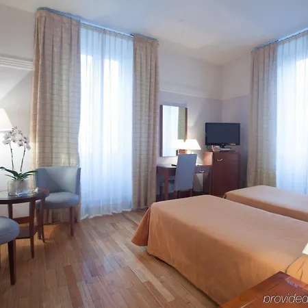 Genova Hotell