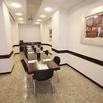جنوة فندق روما